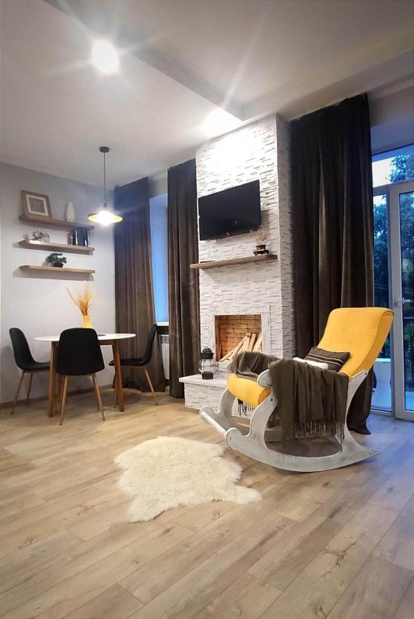 Stylish Apartment In The Historic Center تشيرنيهيفسكا المظهر الخارجي الصورة