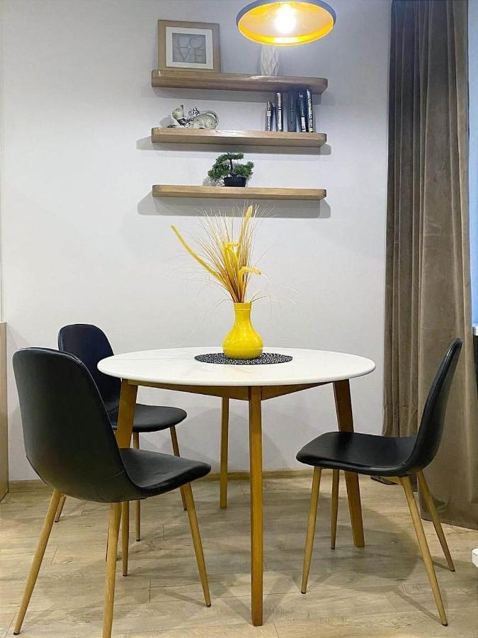 Stylish Apartment In The Historic Center تشيرنيهيفسكا المظهر الخارجي الصورة
